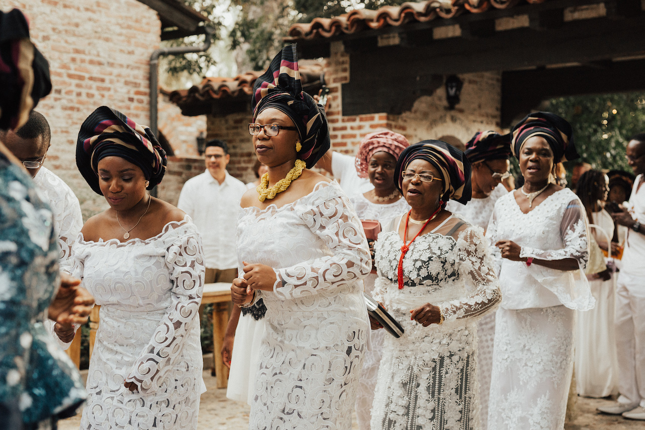 10 Nigerian Wedding Traditions & Customs We Love!